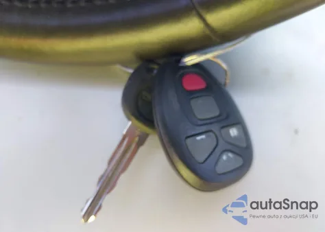 2010 GMC Acadia Slt-2 z USA, uszkodzony, nr VIN 1GKLVNED3AJ139451